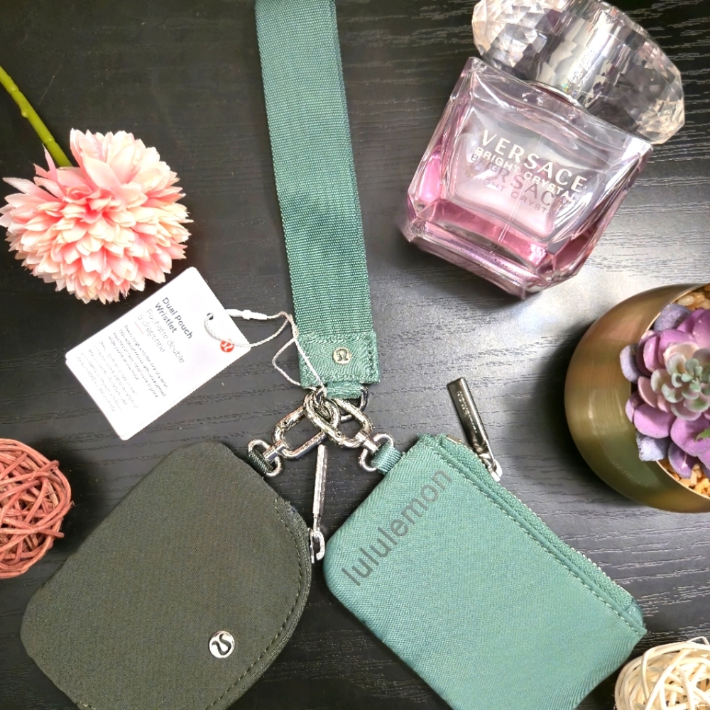 Dual Pouch Wristlet
